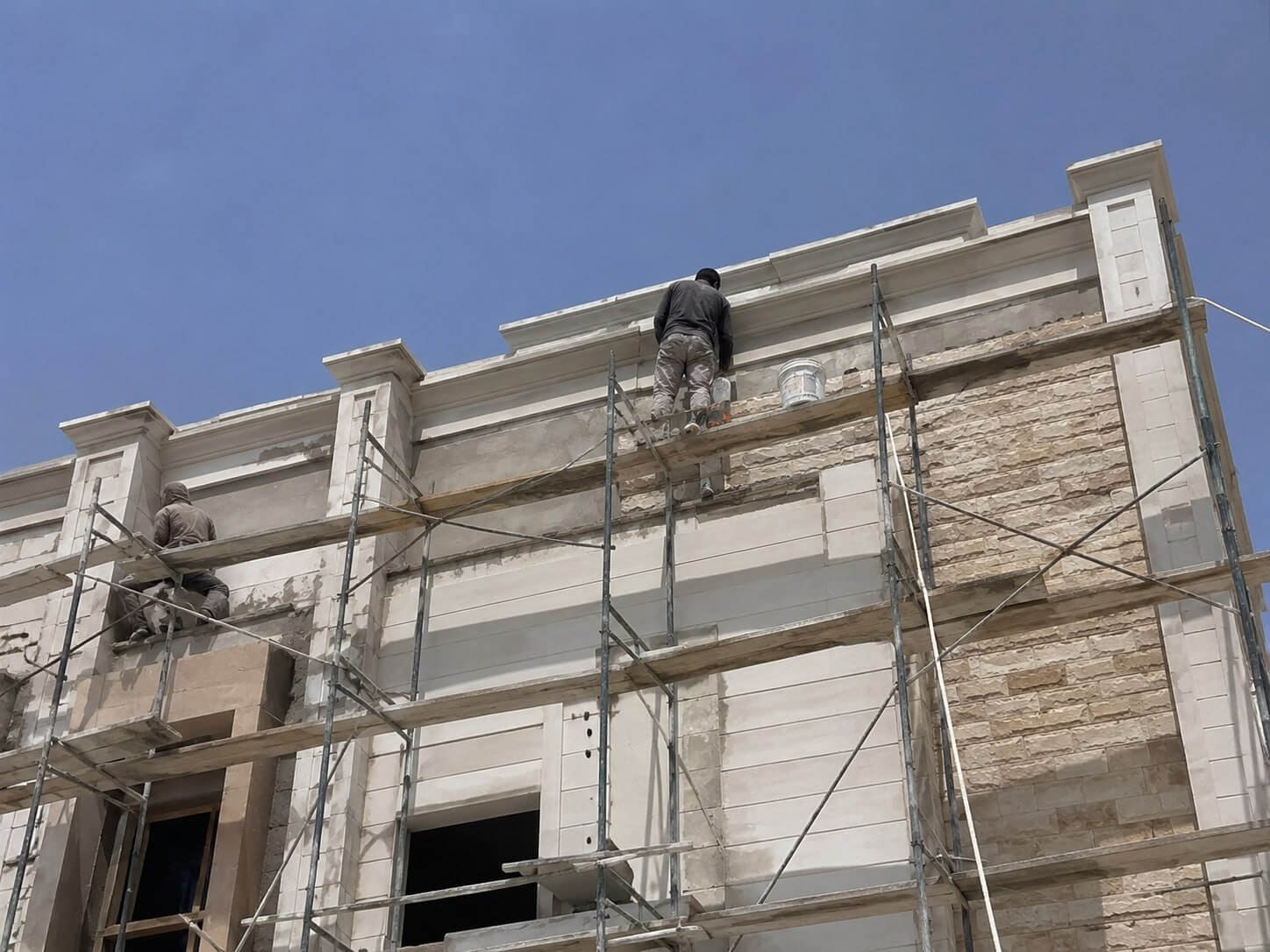 ترميم واجهة حجر وGRC